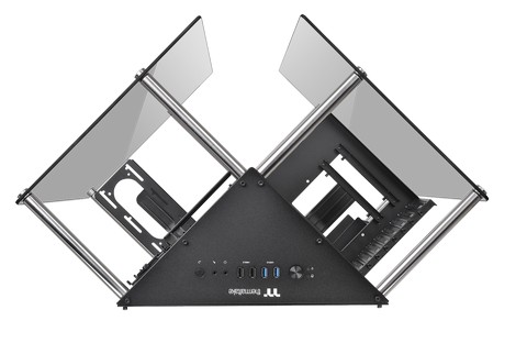 Thermaltake New Core P90 Tempered Glass Edition Mid-Tower Chassis